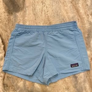 Cute Patagonia girls blue Baggies shorts sz large